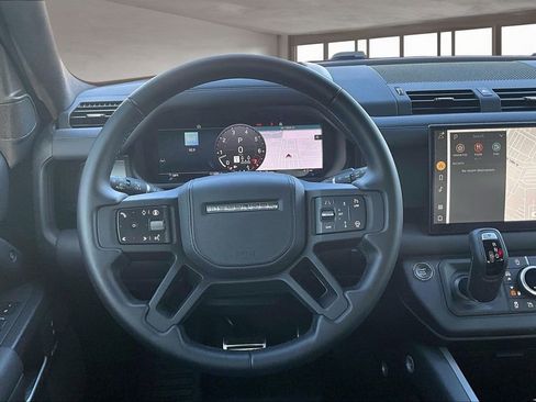 Used 2025 Land Rover Defender 130 X image 5