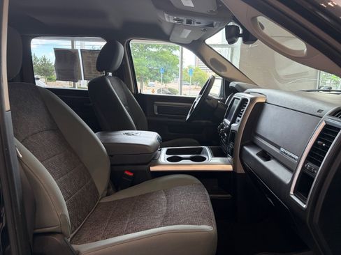 Used 2019 RAM 1500 Big Horn AWD/4WD image 33