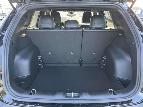 New 2026 Jeep Compass Latitude image 18