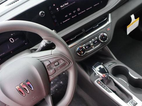New 2026 Buick Envista Preferred w/ Convenience II Package FWD image 23