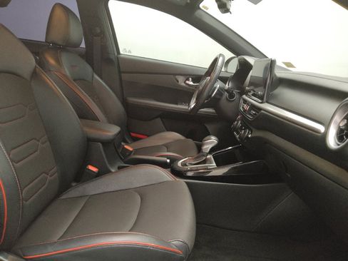 Used 2022 Kia Forte GT image 21
