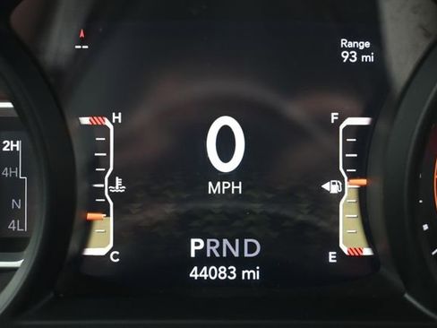 Used 2024 Jeep Wrangler Unlimited Rubicon AWD/4WD image 43