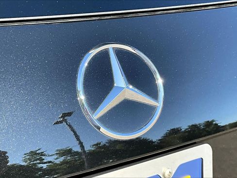 Used 2022 Mercedes-Benz GLA 250 4MATIC image 9