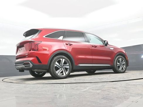 Used 2023 Kia Sorento SX Prestige image 18