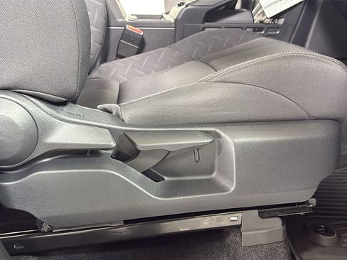 Certified 2024 Toyota Tacoma SR image 20