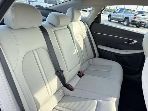 Used 2025 Hyundai Sonata SEL FWD image 21
