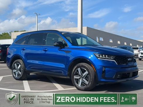 Certified 2022 Kia Sorento EX w/ Panoramic Sunroof Package FWD image 1