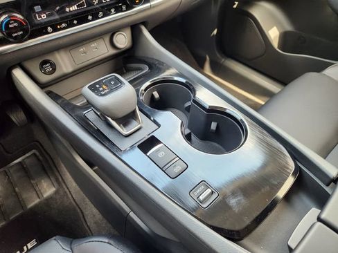 New 2026 Nissan Rogue Dark Armor FWD image 19
