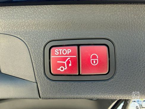 Used 2021 Mercedes-Benz GLE 350 image 27