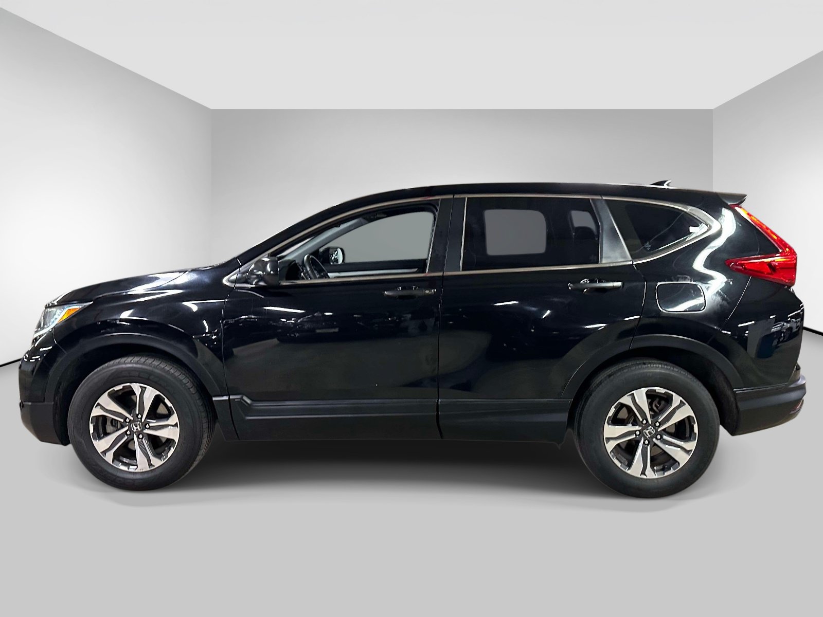 Used 2019 Honda CR-V LX image 2