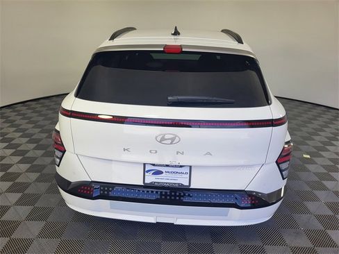 New 2025 Hyundai Kona Limited image 7