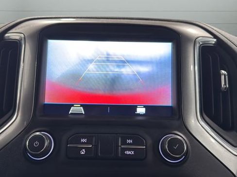 Used 2020 Chevrolet Silverado 1500 RST image 9