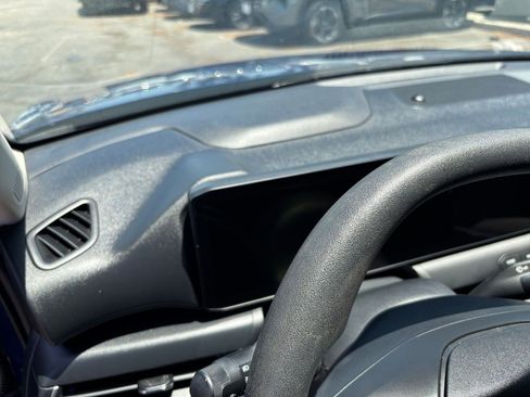 Used 2025 Kia K4 FWD image 34