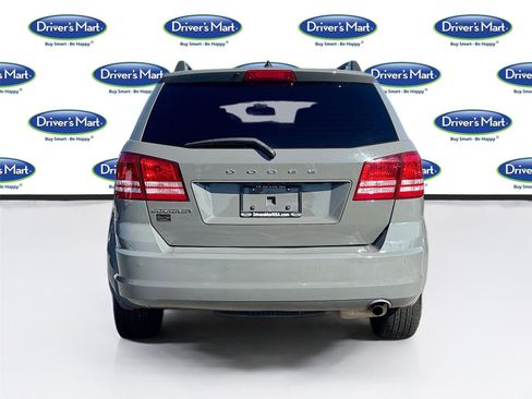 Used 2020 Dodge Journey SE image 7