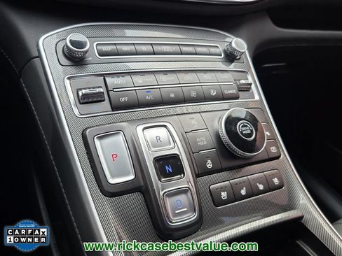 Used 2023 Hyundai Santa Fe Limited FWD image 18