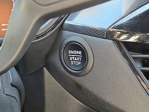 Used 2023 Ford Escape ST-Line FWD image 30