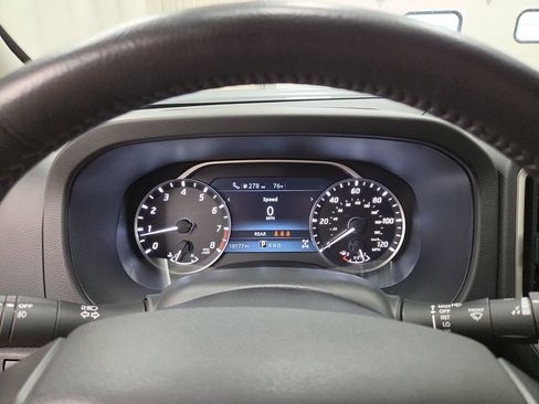Used 2025 Nissan Frontier SV w/ SV Convenience Package AWD/4WD image 22