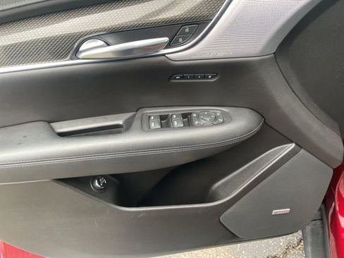 Used 2020 Cadillac XT5 Sportv w/ LPO, Floor Liner Package image 19