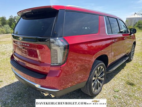 Used 2026 Chevrolet Suburban High Country w/ Sun And Tow Package AWD/4WD image 5