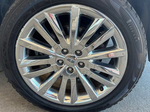 Used 2013 Lincoln MKX AWD image 22
