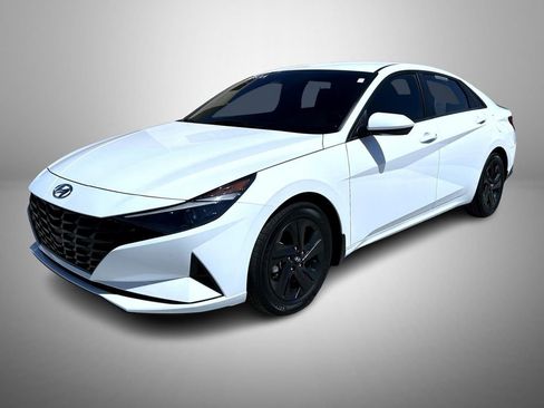 Used 2023 Hyundai Elantra SEL FWD image 1