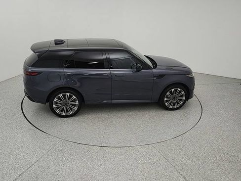 Used 2026 Land Rover Range Rover Sport Dynamic SE AWD/4WD image 16