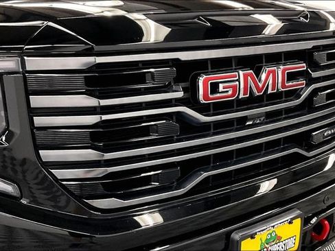 Used 2026 GMC Sierra 1500 AT4 w/ AT4 Premium Package AWD/4WD image 36