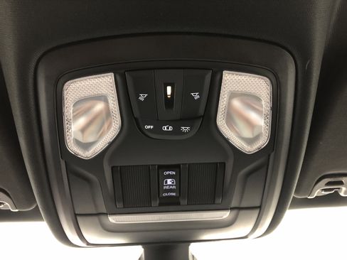 Certified 2022 RAM 1500 Big Horn AWD/4WD image 20