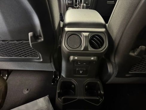 New 2026 Jeep Wrangler Unlimited Rubicon image 16