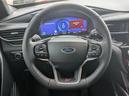 Used 2024 Ford Explorer ST w/ Equipment Group 401A image 12