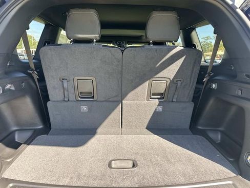 New 2025 Jeep Grand Cherokee L Laredo w/ Luxury Tech Group I AWD/4WD image 9