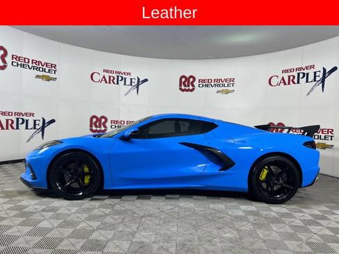 Used 2024 Chevrolet Corvette Stingray Premium Cpe w/ Z51 Performance Package RWD image 4