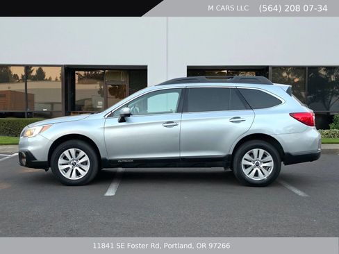 Used 2017 Subaru Outback 2.5i Premium AWD/4WD image 8