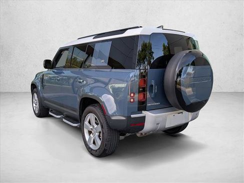 Used 2023 Land Rover Defender 110 S AWD/4WD image 7