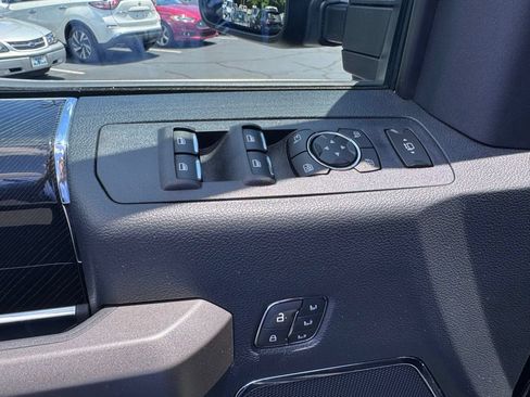 Used 2022 Ford F350 Platinum AWD/4WD image 24