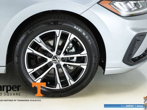 Used 2025 Volkswagen Jetta Sport FWD image 14