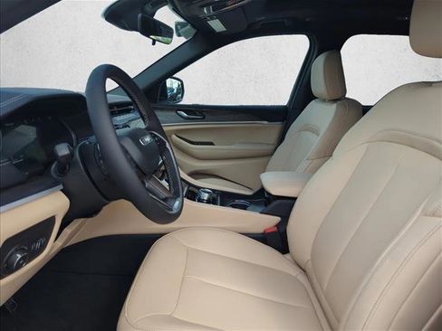 New 2026 Jeep Grand Cherokee L Limited w/ Limited Altitude Package RWD image 3