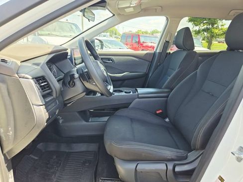 Used 2023 Nissan Rogue S AWD/4WD image 8