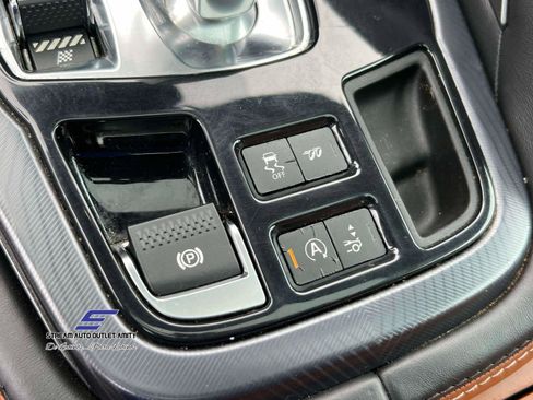 Used 2019 Jaguar F-TYPE R-Dynamic image 31