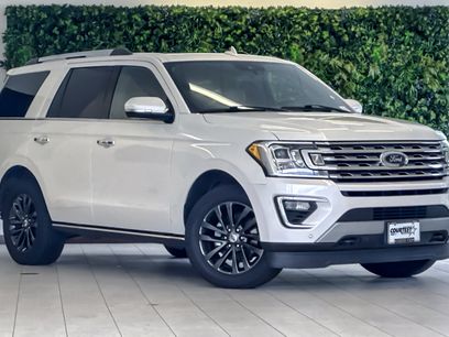 Certified 2019 Ford Expedition Limited w/ Equipment Group 301A