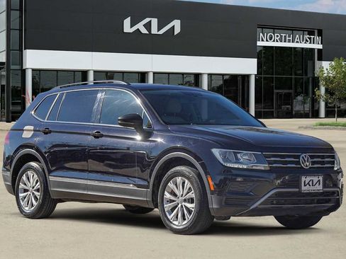 Used 2018 Volkswagen Tiguan SE image 8