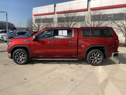 Used 2023 GMC Sierra 1500 SLT w/ SLT Premium Plus Package image 8