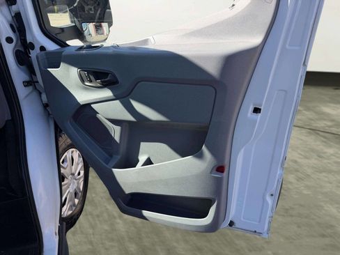 Used 2016 Ford Transit 350 148 Medium Roof image 27