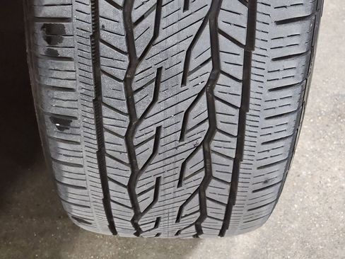 Used 2024 Buick Enclave Essence w/ Sport Touring Edition image 29