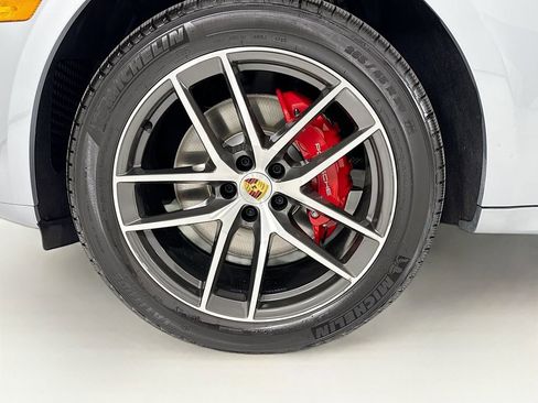 New 2026 Porsche Macan S image 34