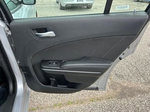 Used 2023 Dodge Charger SXT image 27