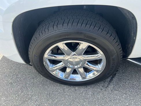 Used 2008 GMC Yukon Denali image 4