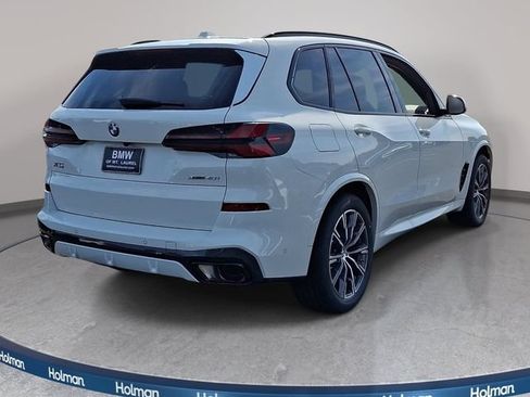 New 2026 BMW X5 xDrive40i w/ M Sport Package AWD/4WD image 4