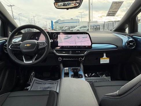 New 2026 Chevrolet Equinox EV LT image 3