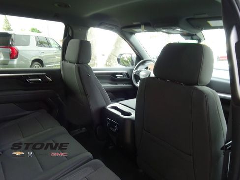 New 2026 Chevrolet Tahoe LS w/ LPO, Dark Essentials Package AWD/4WD image 21